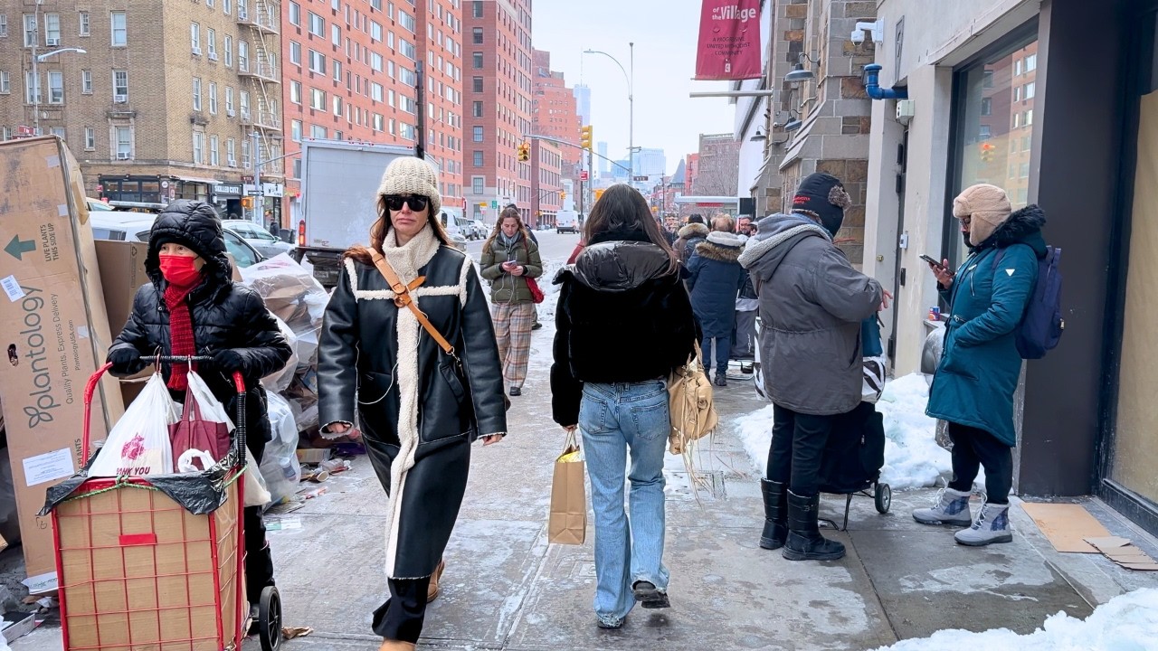 NYC Winter Walk Manhattan New York City 4K