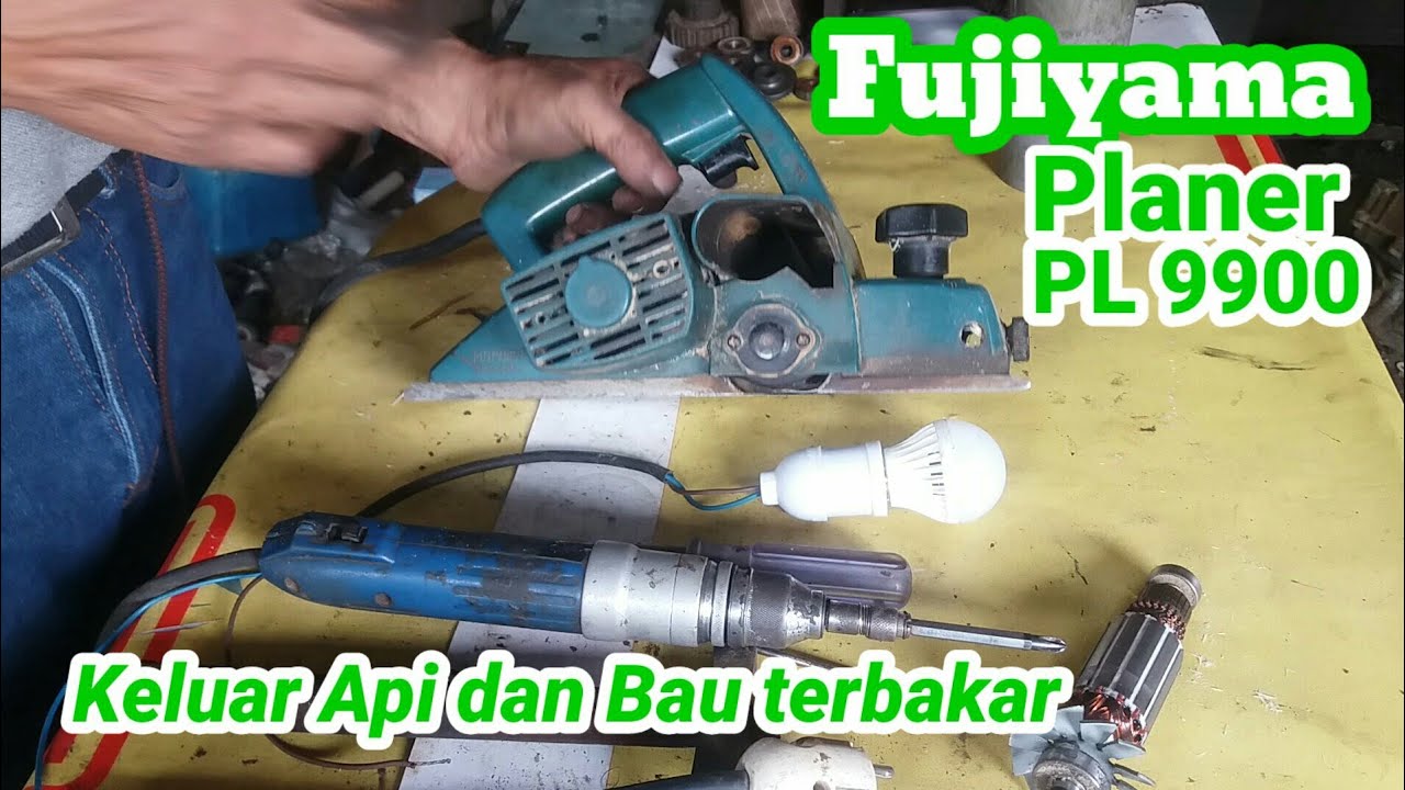 Cara memperbaiki mesin serut kayu mengeluarkan percikan api.