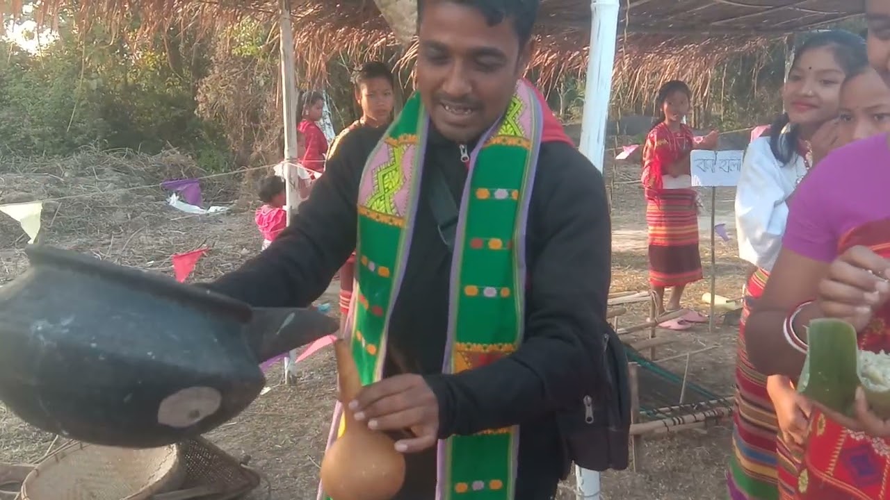 লালমাটি দহলাপাৰাত অনুষ্ঠিত কোচ সন্মিলনত তেওঁ লোকৰ কলাকৃষ্টিসমূহ উপভোগ কৰিবলৈ পায় আমি অতিকৈ আনন্দিত।