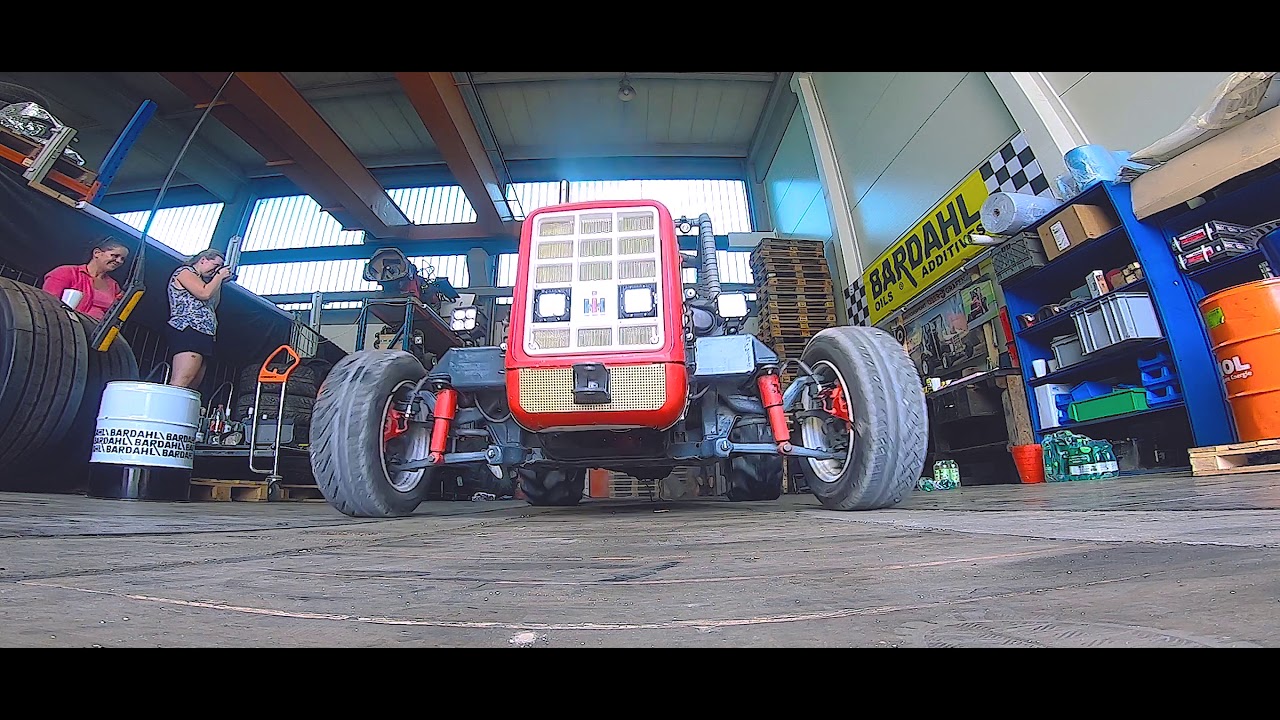 Racetraktor by Transporte Reiss Racing Team