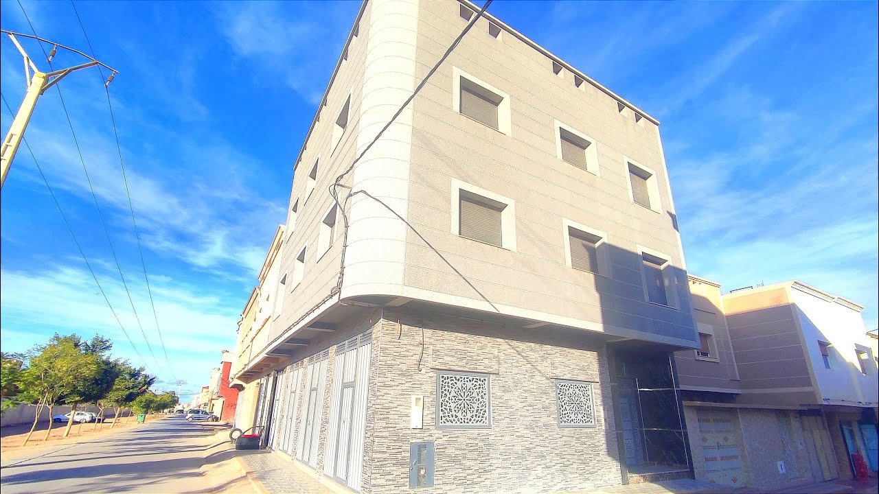 منزل غاية في الروعة والجمال ب2 واجهات  -سلوان, الناظور/maison à vendre nador