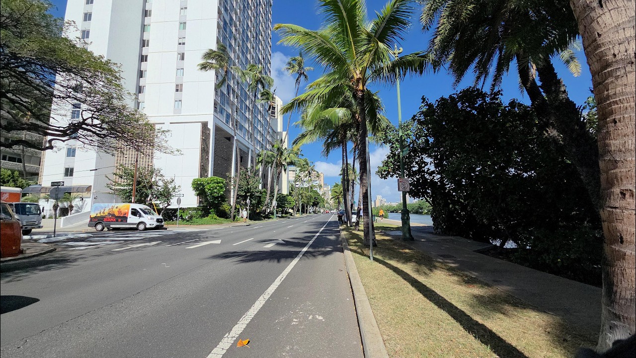 Kalihi to Waikiki on Electric Scooter 2/17/26 in Honolulu, Oahu, Hawaii