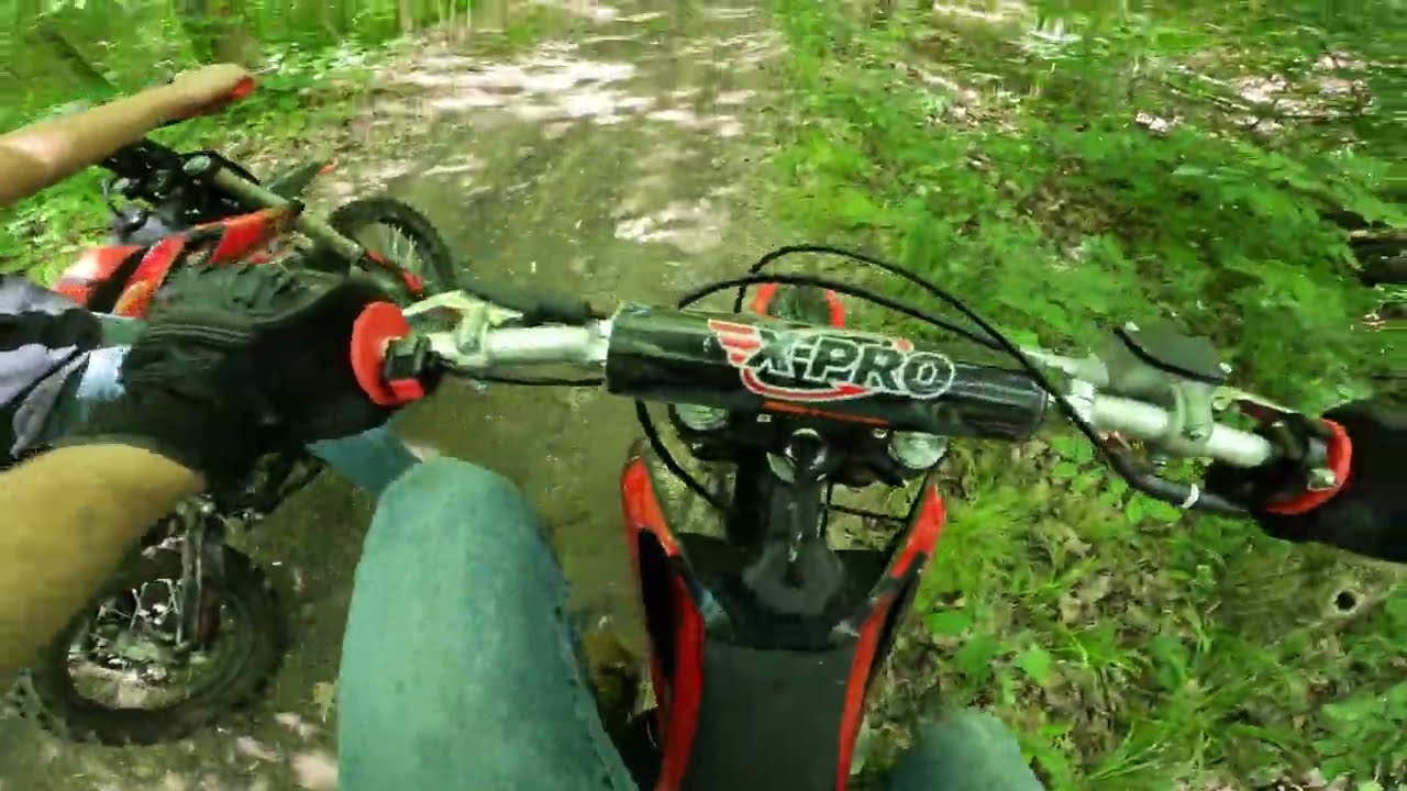 Xpro 125 Pit Bike Trail Riding
