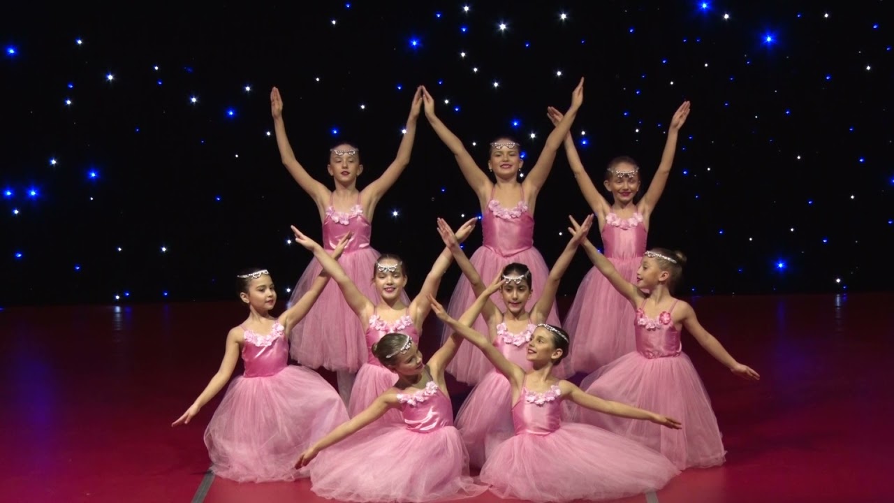Novogodišnja bajka 18.12.2021. Blok 2