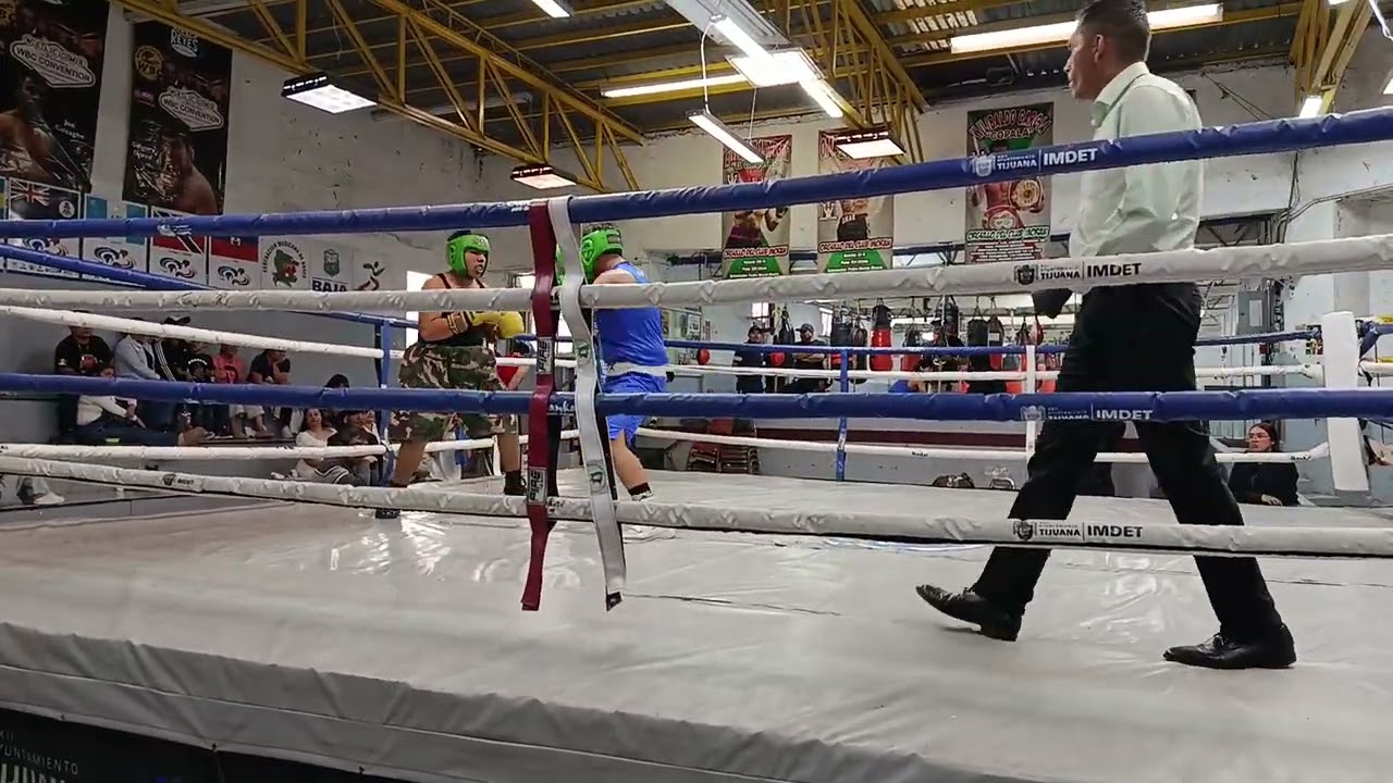 Pelea Amateur Goku Castrejón  🆚 Antonio Palacios 2° Round 