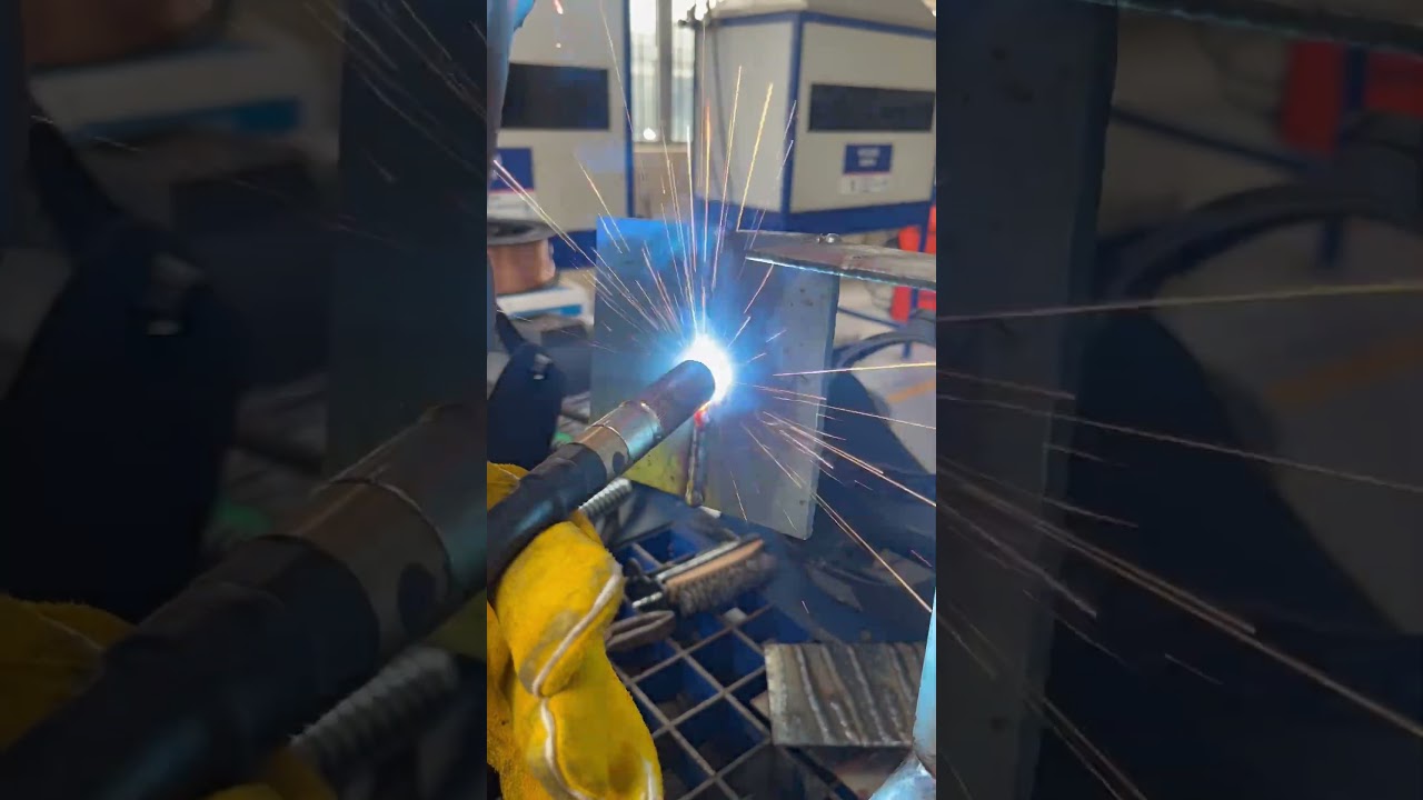 MIG welder🇮🇳|Butt joint in vertical(3g) position#trending#viral #welding#shorts #migwelding#welder