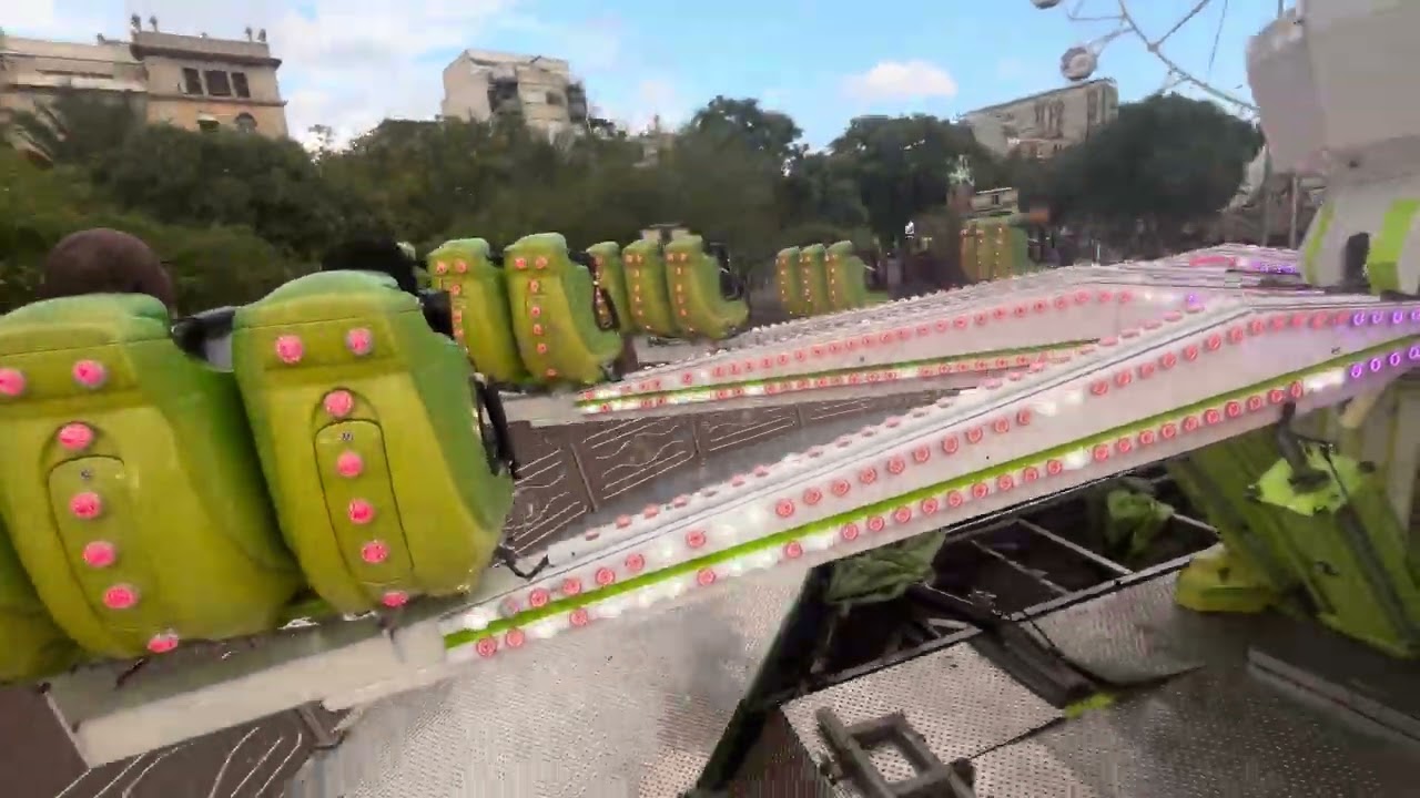 OnRide | Super Rana XXL | Feria de la Barceloneta -2025 | @davidsoloferia_ 