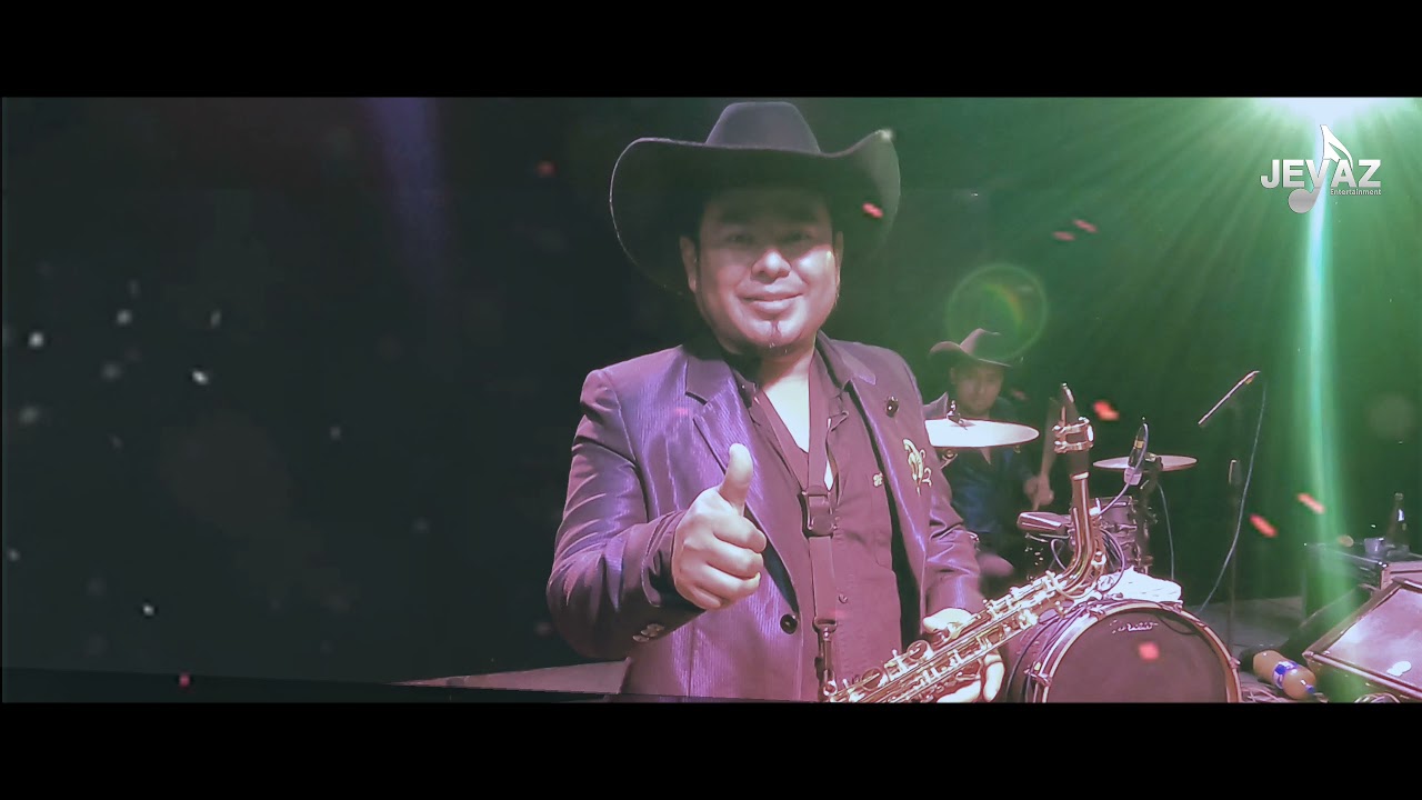 LA PLAGA NORTEÑA/COVER LIVE/ EL BOMBÓN/ CONOSCO UNA NEGRA
