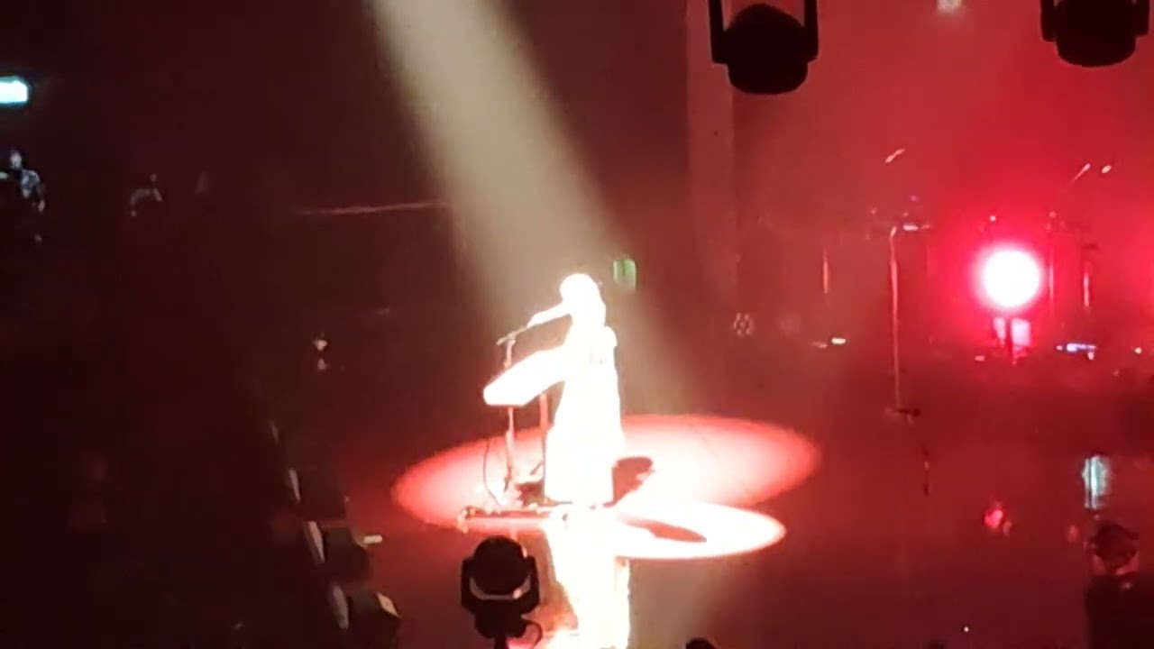 AURORA - Some Type Of Skin (live, 2025.05.01, Ziggo Dome, Amsterdam)