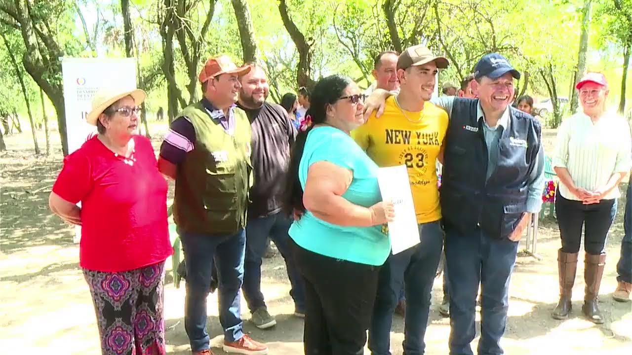 Histórica entrega de títulos en Nueva Mestre, Chaco