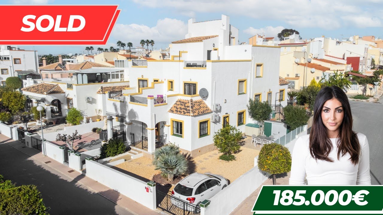 🏡Quad Villa for Sale in Costa Blanca 🌞 | Community Pool, Stunning Views & Rental License | Ref. 5839