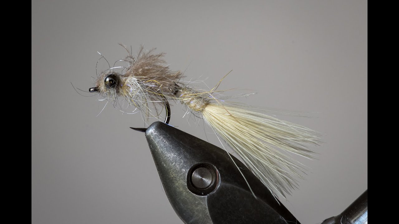 Marios Fliegendose bindet eine Wiggle Tail Mayfly