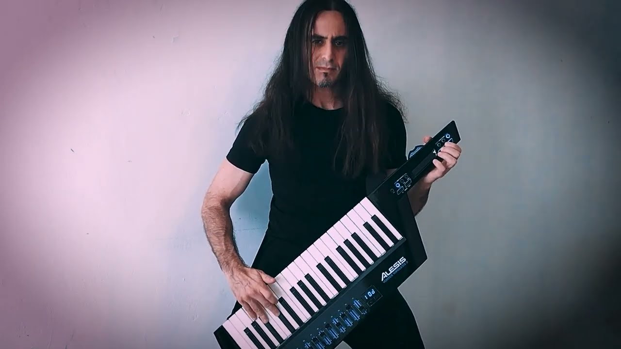 Recording keyboard parts for Roger Staffelbach's instrumental album (Artension/Artlantica) Part 2