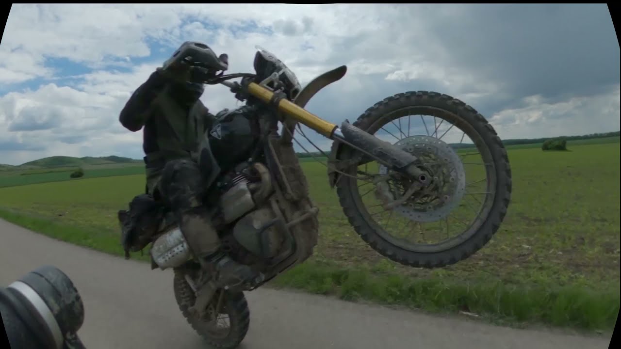 Triumph Scrambler XE + Two Ducati Desert Sled - offroad 2021