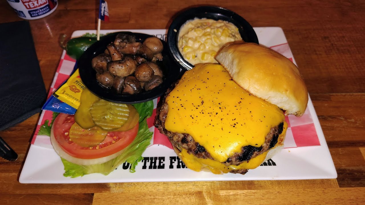 The BiG TeXaN's 16 oz Cheese-Burger 🍔 😳😋