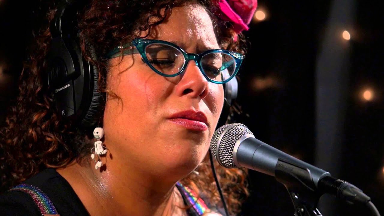 La Santa Cecilia - Como Dios Manda (Live on KEXP)