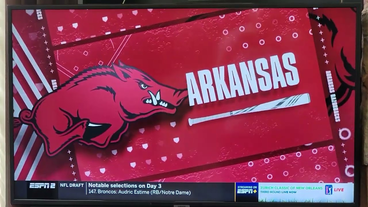 Arkansas Center Fielder Pump Fakes Florida Runners