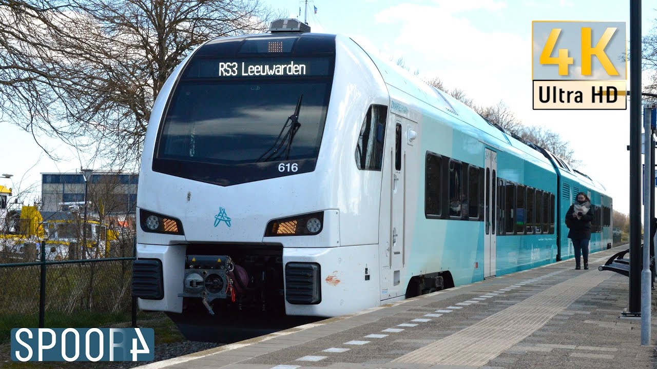 Aankomst Arriva WINK 616 in Station Stavoren