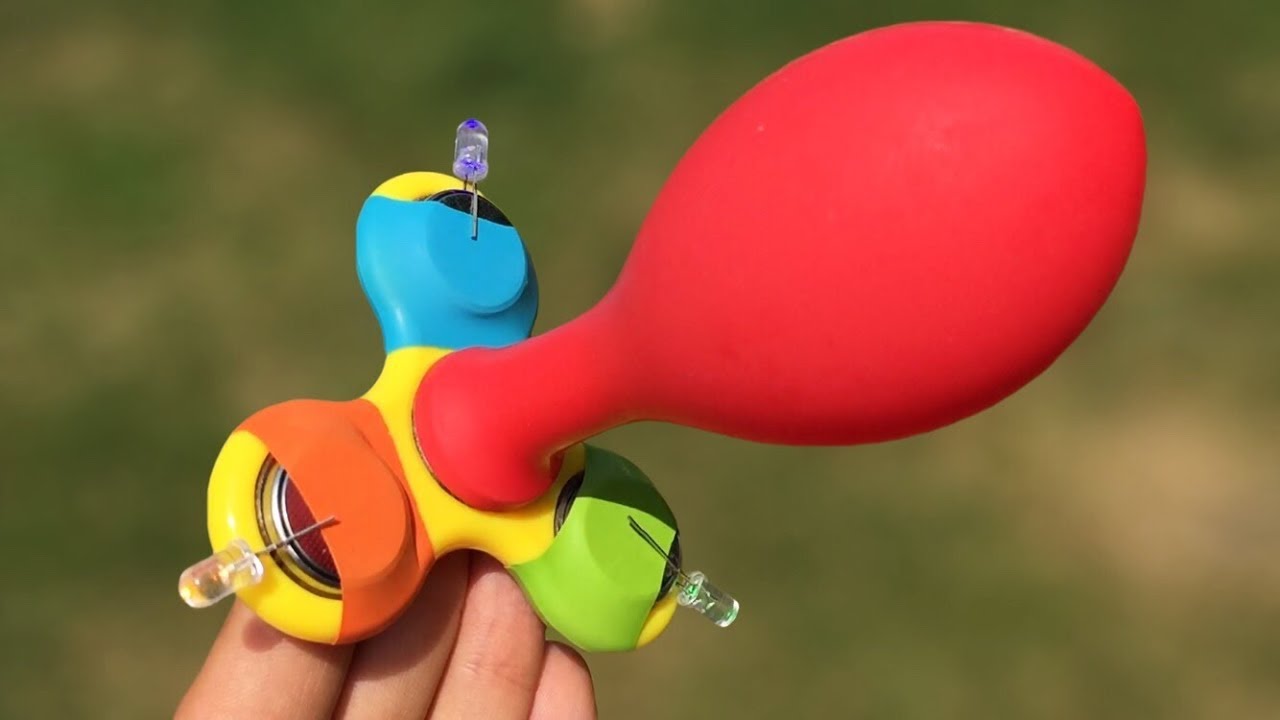 5 AWESOME BALLOON TRICKS or FIDGET SPINNER LIFE HACKS