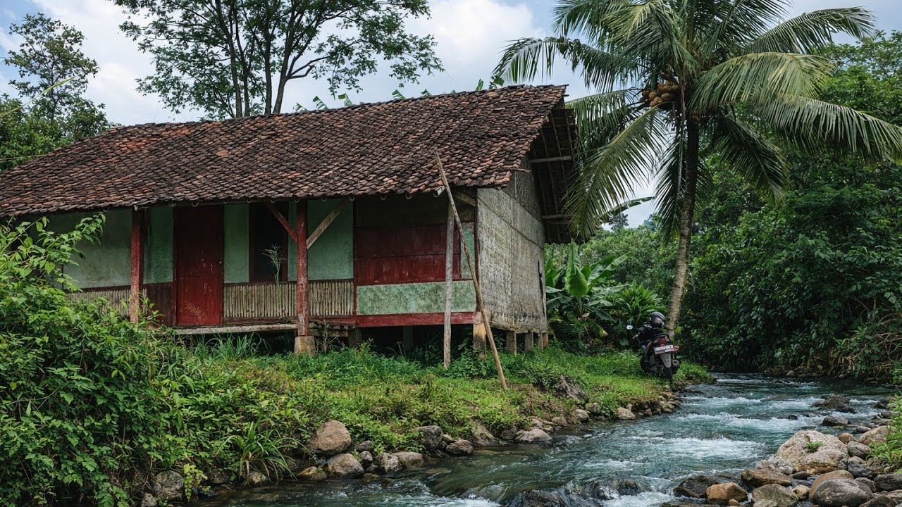 Hidup di desa.. kampung ini tak berpenghuni semuanya pergi entah ke mana
