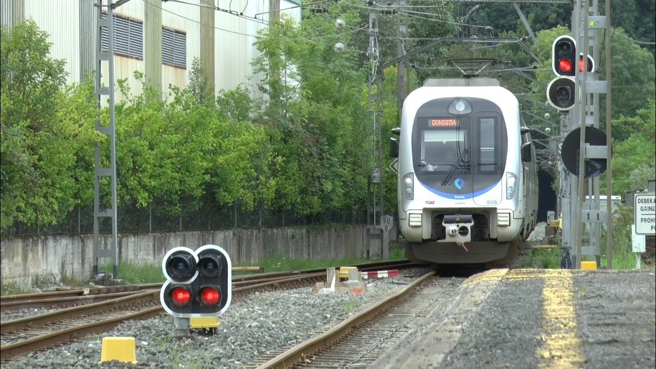 Euskotren Trena San Sebastian - Bilbao