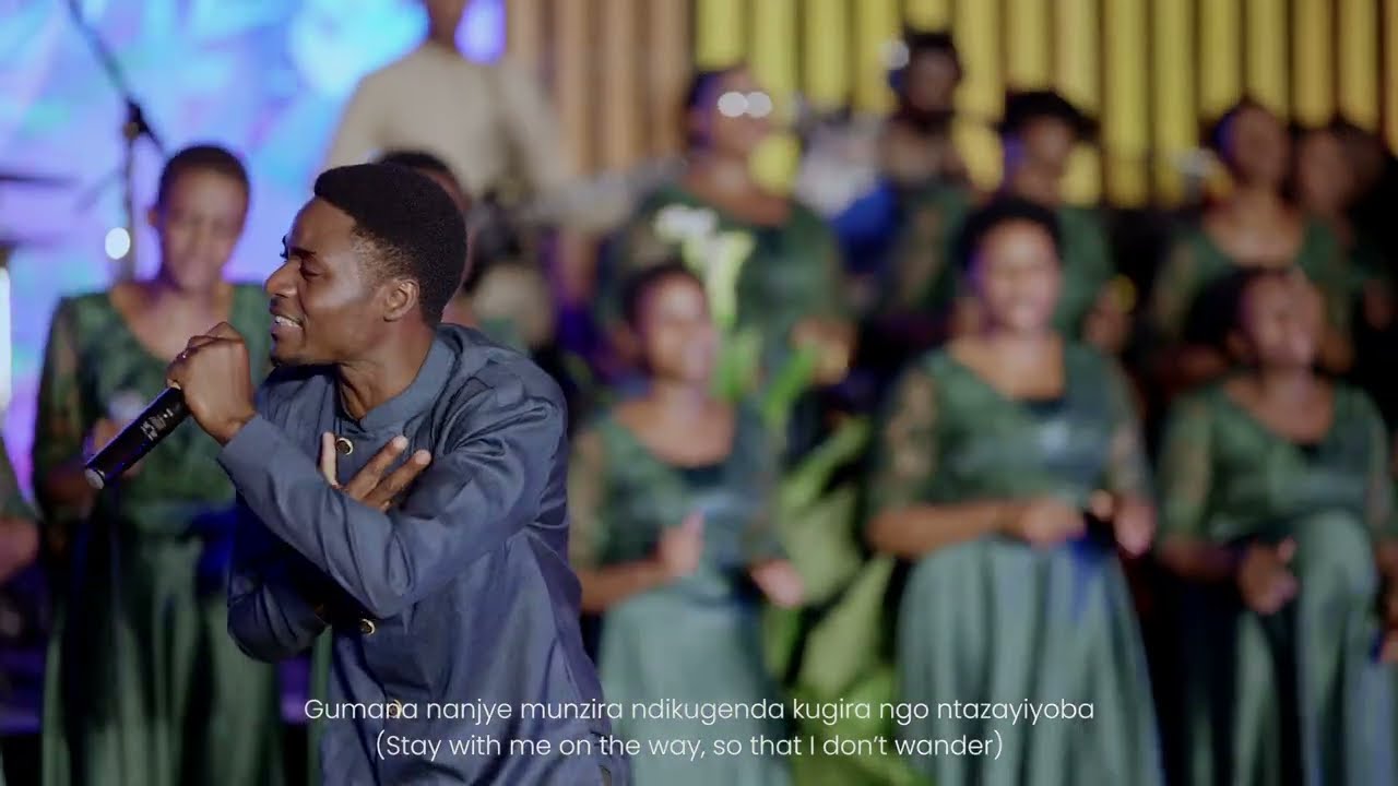 UMWUKA WERA    BY INKURUNZIZA CHOIR  Live Recording