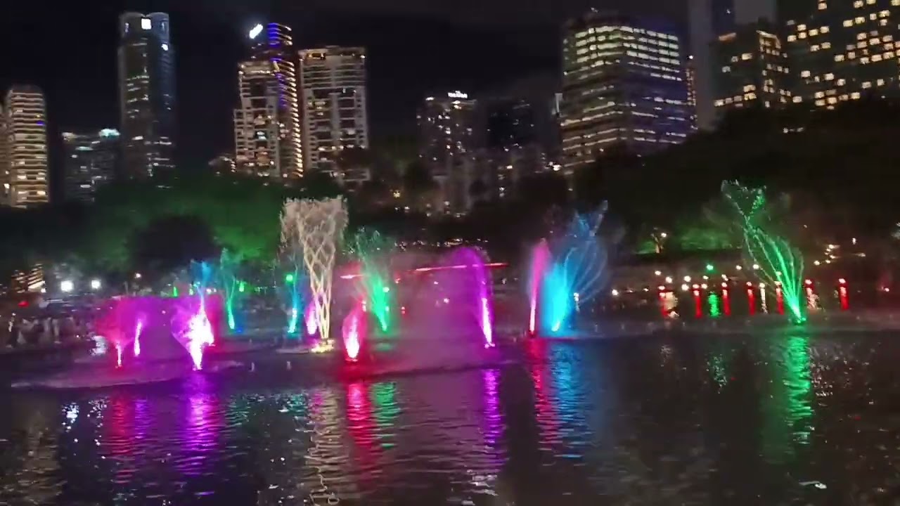 Water fountain near twin towers in Malaysia 