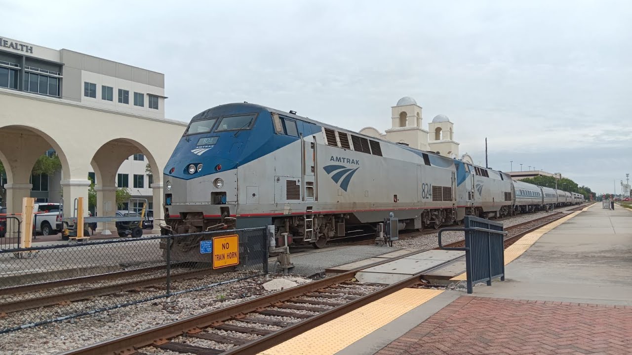 Amtrak meet at Orlando station