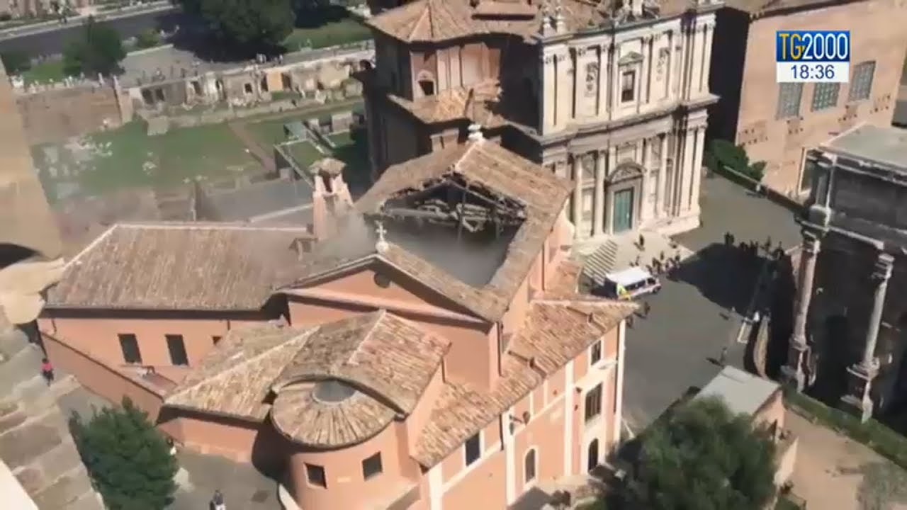 Crolla a Roma il tetto di San Giuseppe dei Falegnami