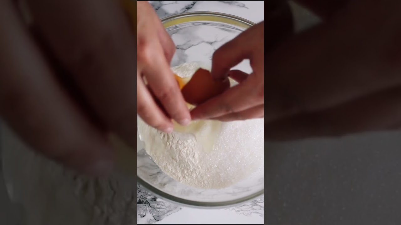 Crepes alla Nutella, con il bicchiere ricetta veloce senza bilancia