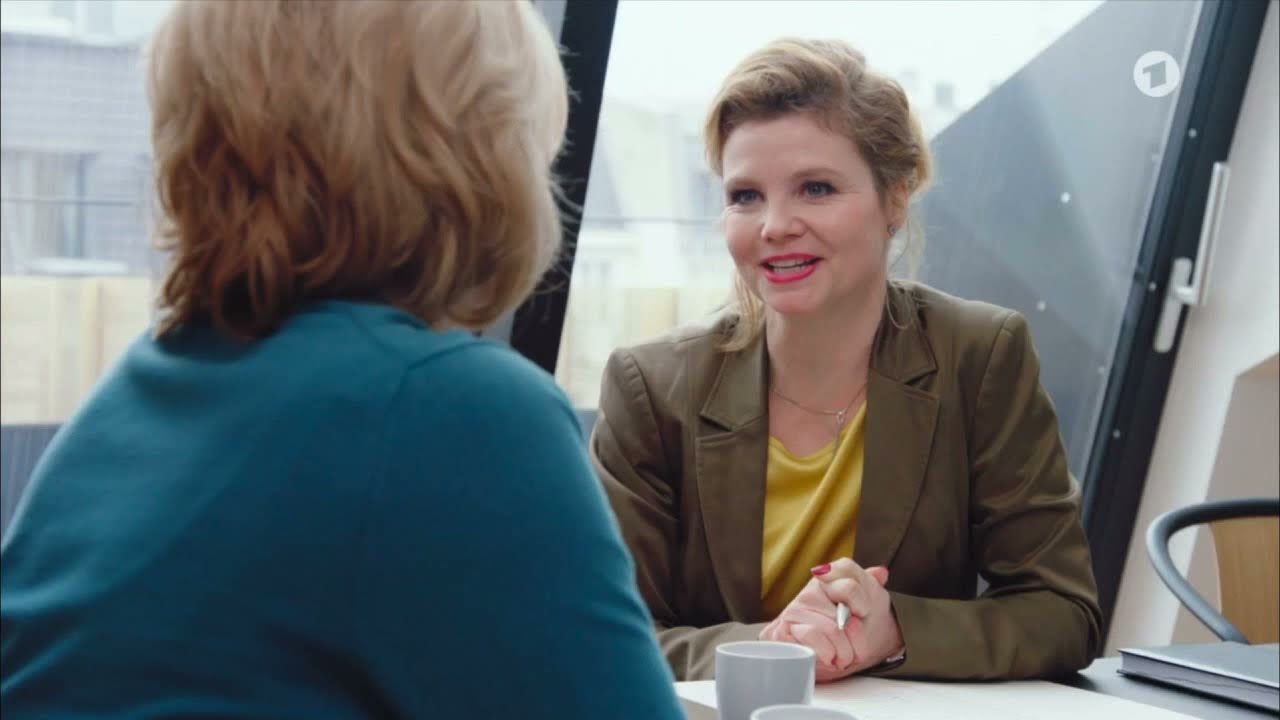 Frau Kroyman Talkshow - Deutsch lernen mit TV Serien
