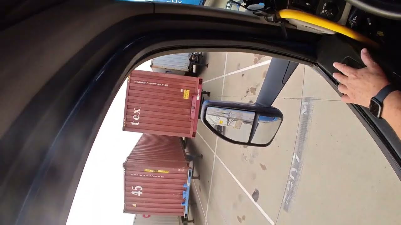 DROPPING TRAILER REVERSE PARKING