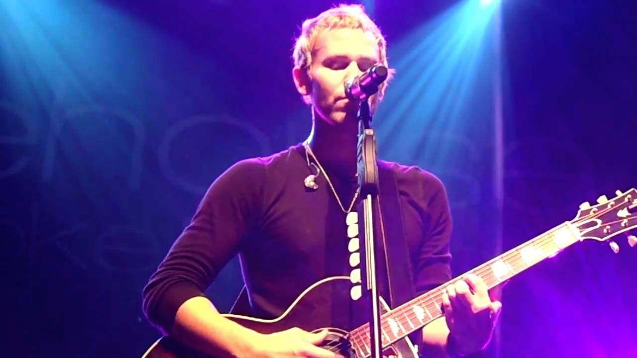 Lifehouse - Acoustic Medley @ Shepherds Bush Empire (Oct 4th 2010)