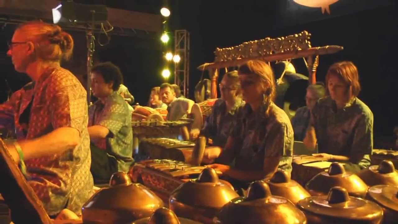 Wayang Kulit at WOMAD (highlights)