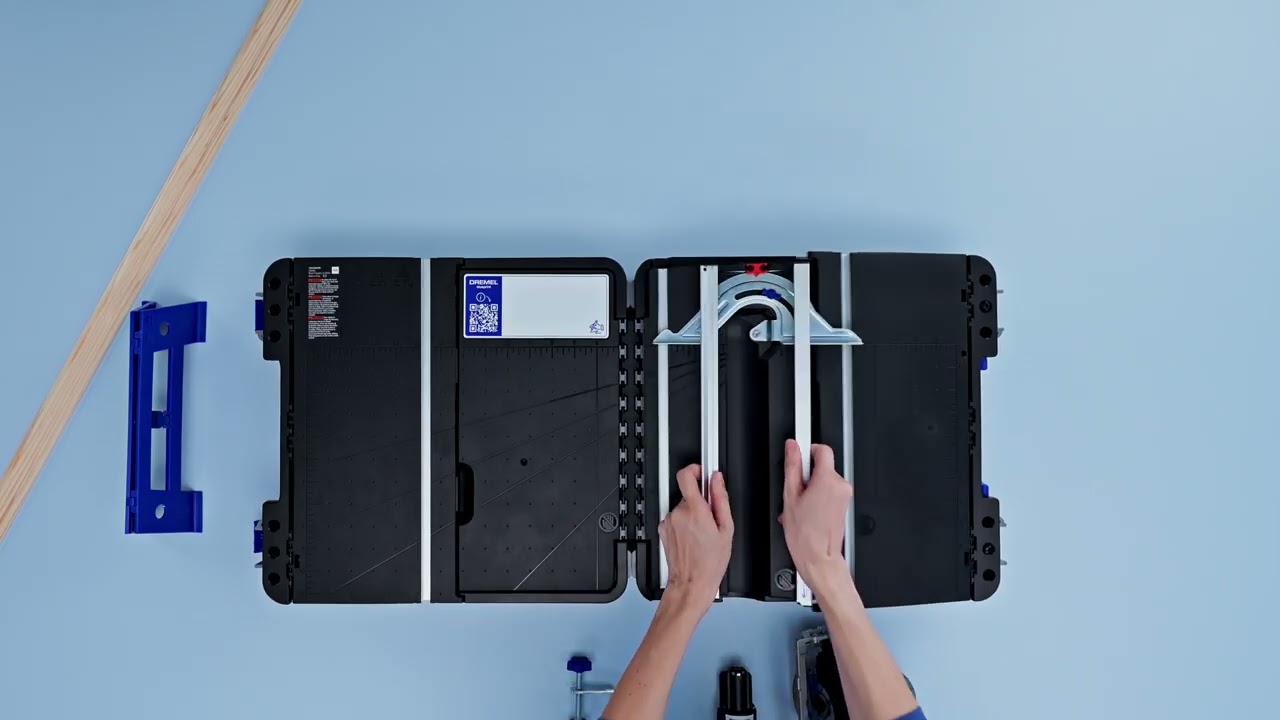 Comment d&eacute;buter avec la station de sciage portable Dremel Blueprint