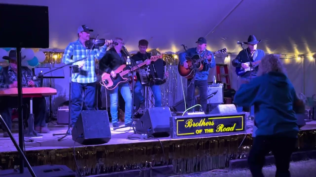 Brothers Of The Road + Patty, Haydn, Brandon & Randy (Huns Valley 140) - Forever Mine Polka 