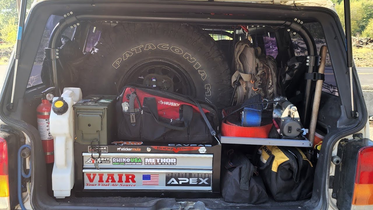 Is This The Ultimate XJ Cargo Space (What I Carry in The Jeep)