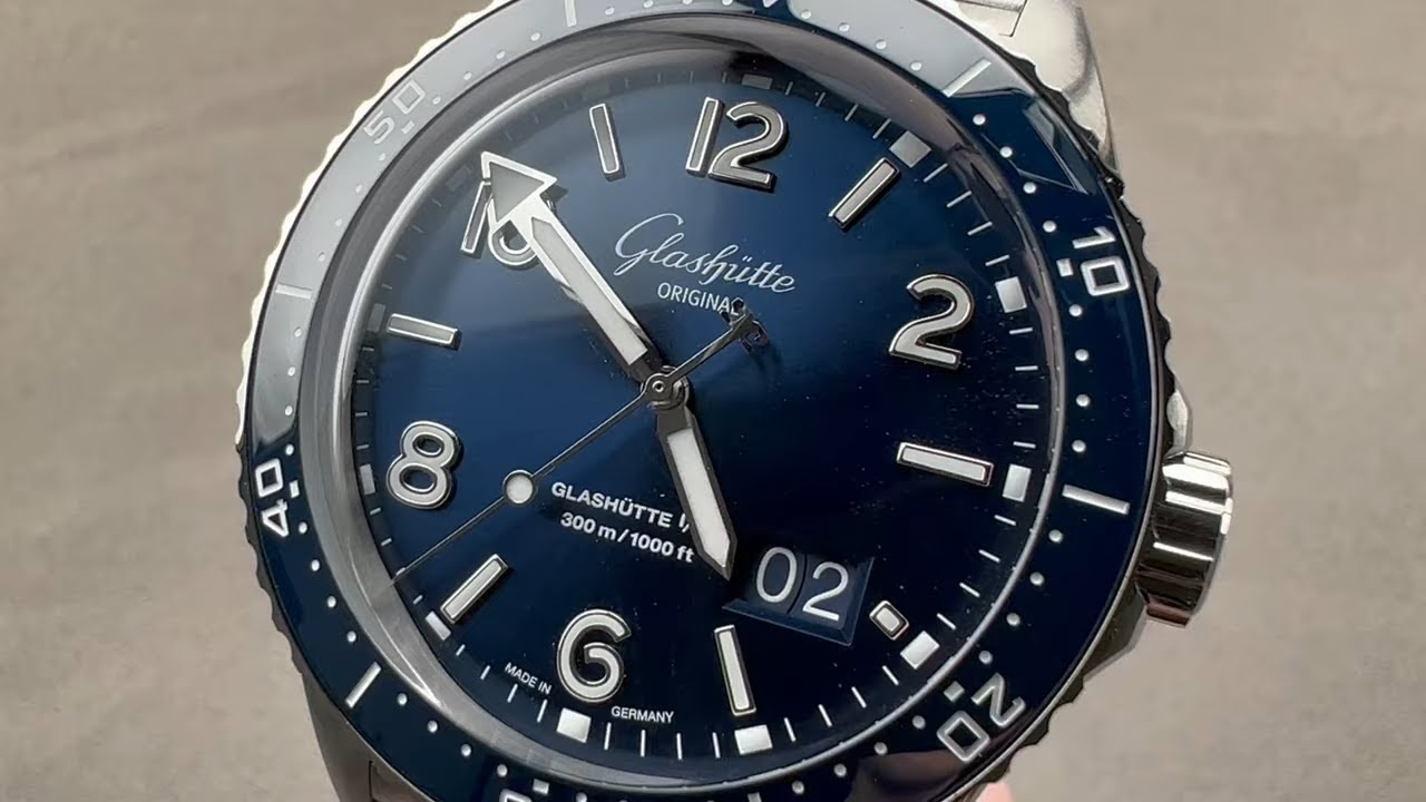 Glashütte Original SeaQ Panorama Date 1-36-13-02-81-70 - 43mm Blue Dial Dive Watch Review