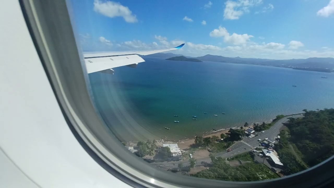 Avant et après le passage du cyclone Chido à Mayotte
