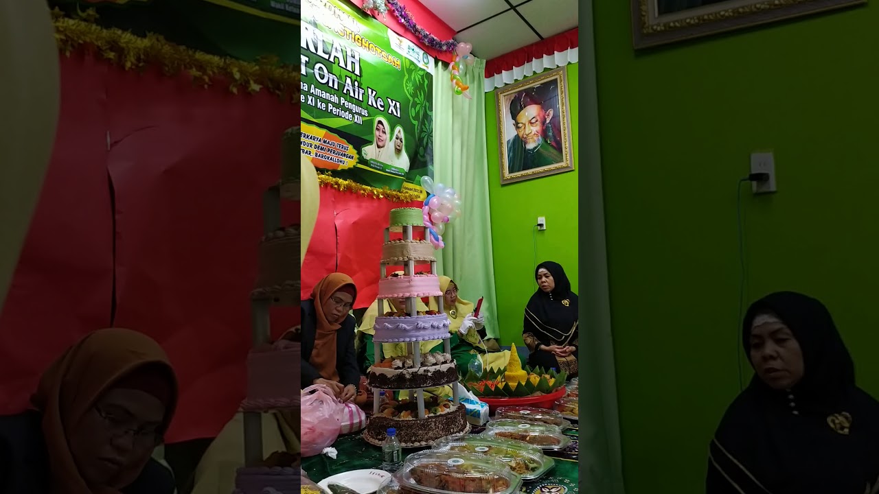 HARLAH MT IWAMIT ON AIR YG KE 11