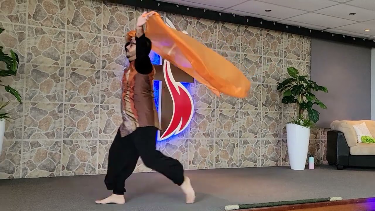 Ruja el León (Noches de Gloria) Danza por Ariel