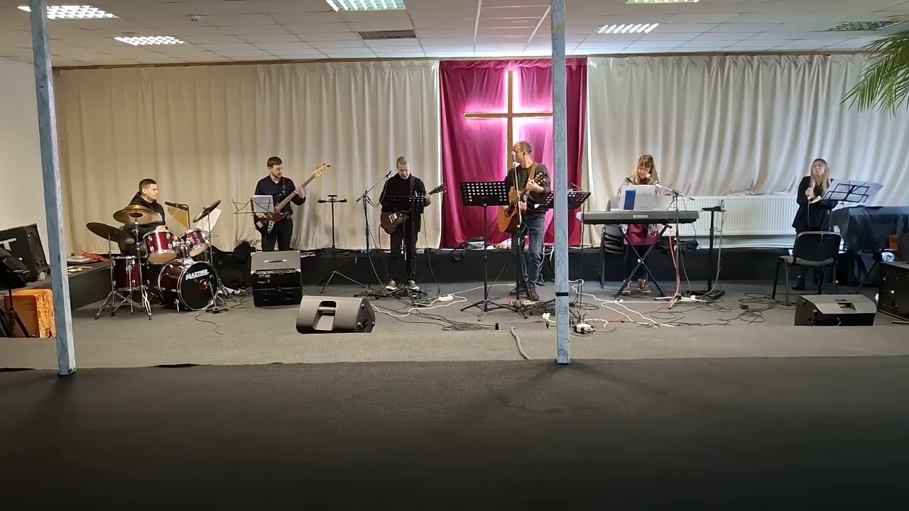 Служіння хвали і поклоніння.Церква