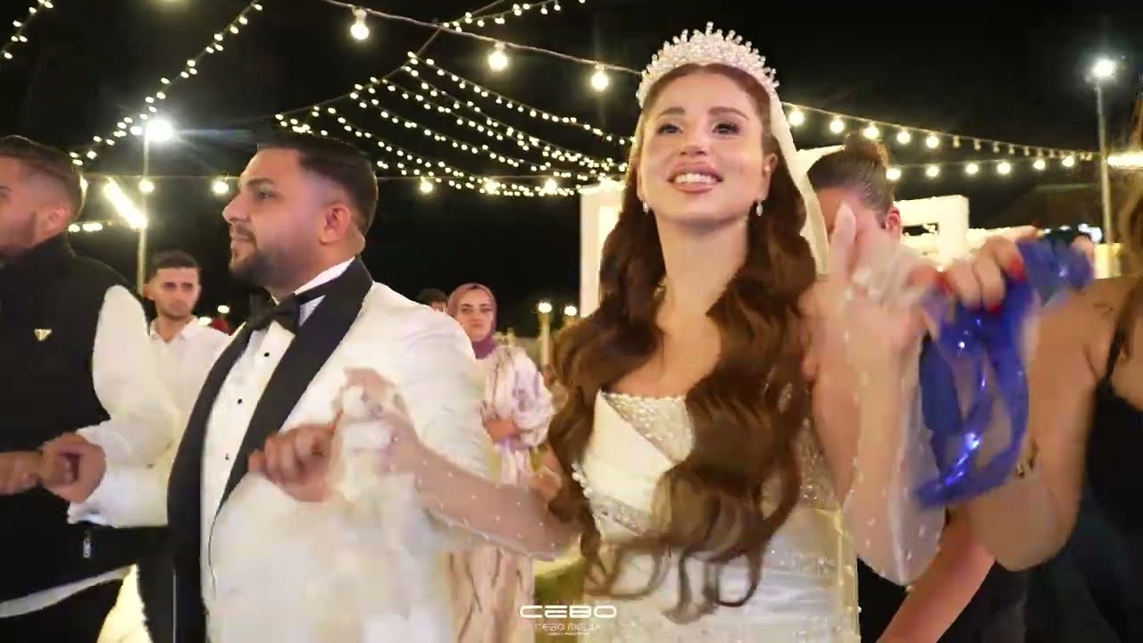 Burhan Toprak - Delilo ( İdil Ailelerinin Düğünü)