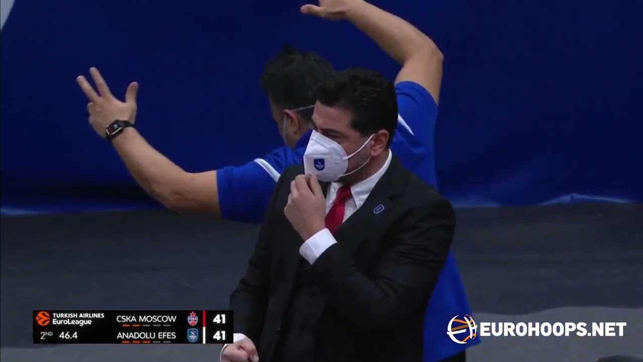 CSKA Moscow-Anadolu Efes Istanbul 97-99: Shane Larkin (26 points-9 assists)
