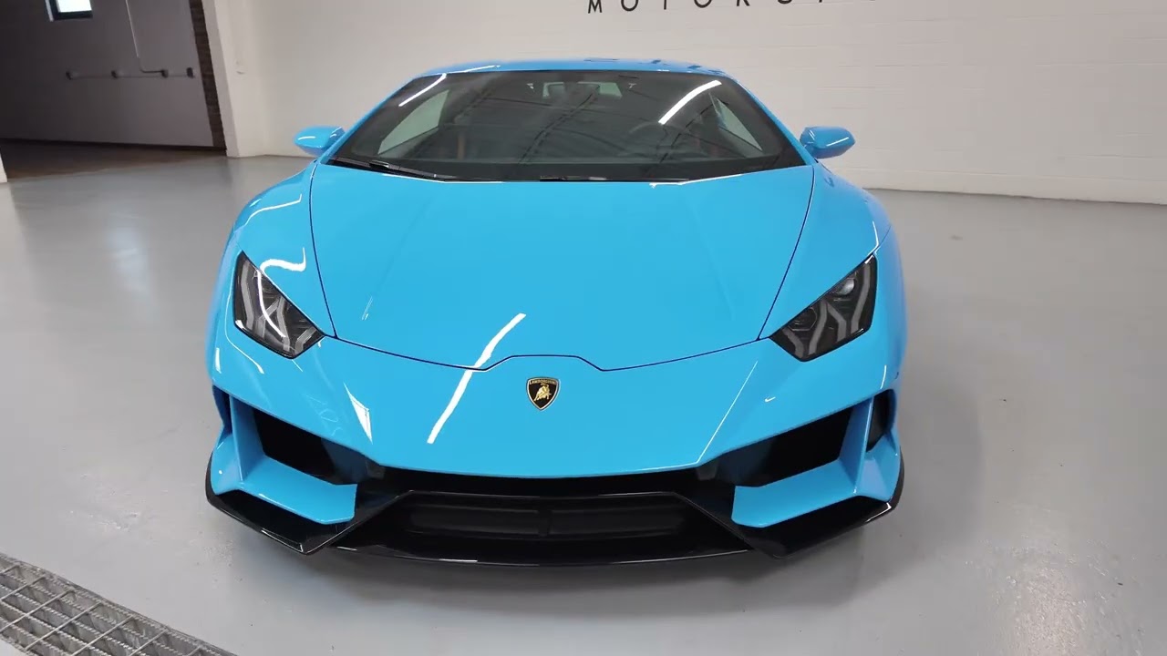 2022 Lamborghini Huracan EVO in Ad Personam: Blu Cepheus!