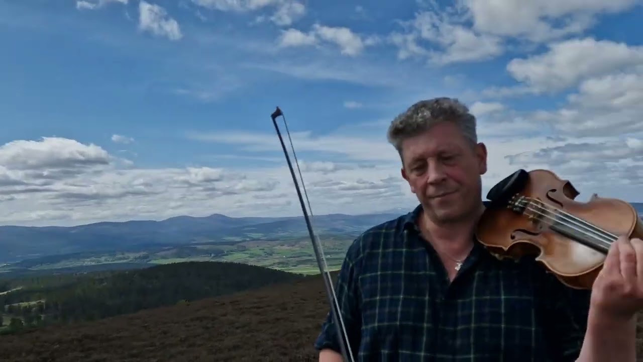 Scottish music on Craiglich with Paul Anderson.