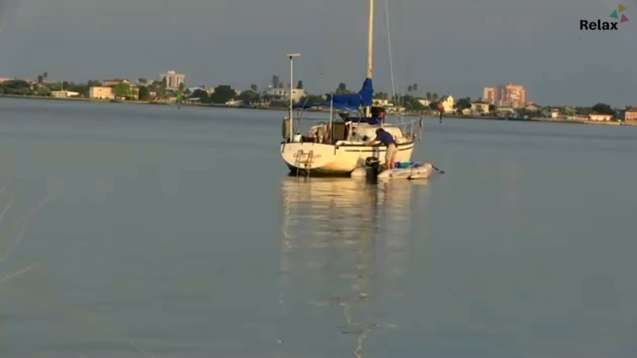 Boat and bridge - Relaxation Corner