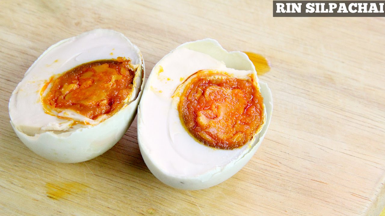วิธีทำ ไข่เค็ม | Salted Duck Eggs (Thai audio)