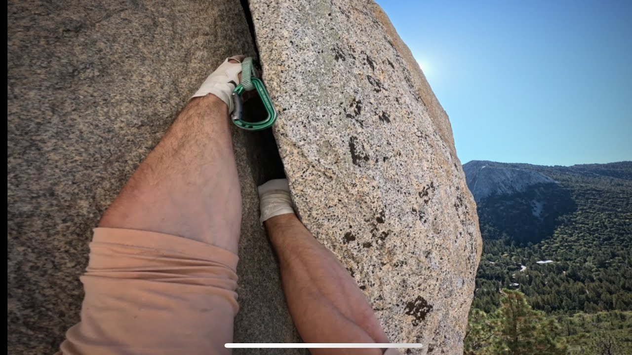 Insomnia (5.11c) | Suicide Rock, CA | Idyllwild Rock Climbing