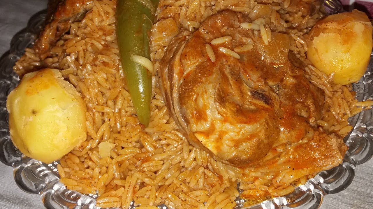 شربة لسان عصفور مفورة بلحم الغنم  #cuisineolfa